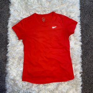 Women’s Dry Fit Nike Shirt